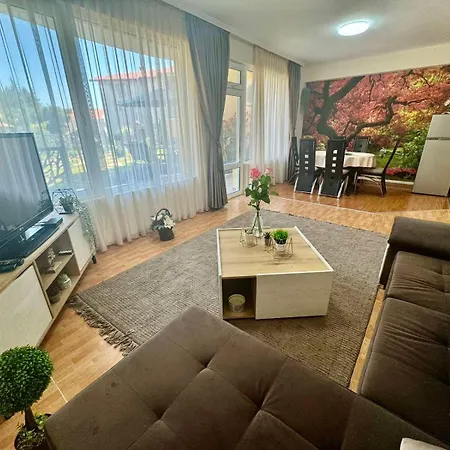 Appartement Cozy Seaside Getaway One Bedroom Moni In
